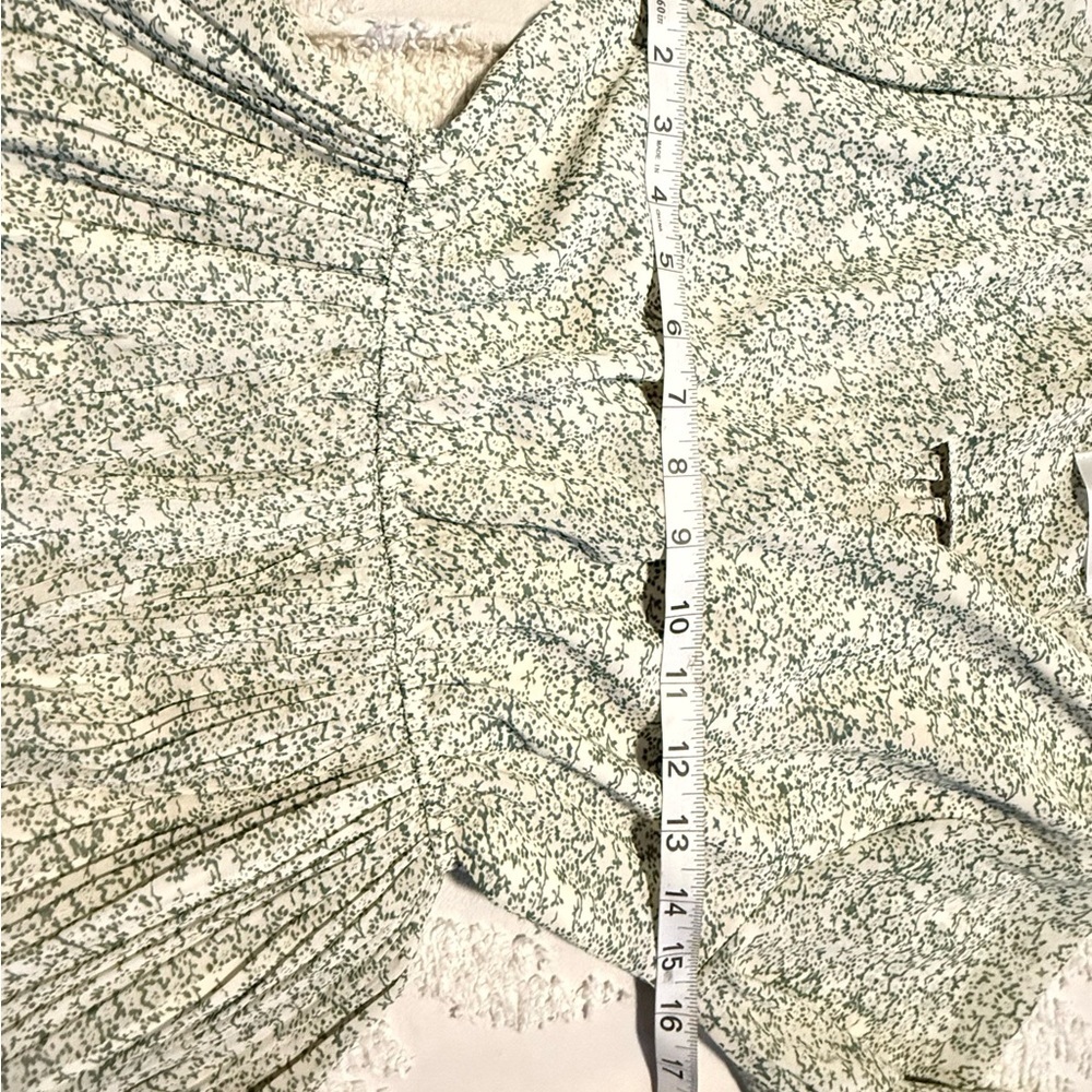 Floral Ruffle Dress Size S - Picture 7 of 9